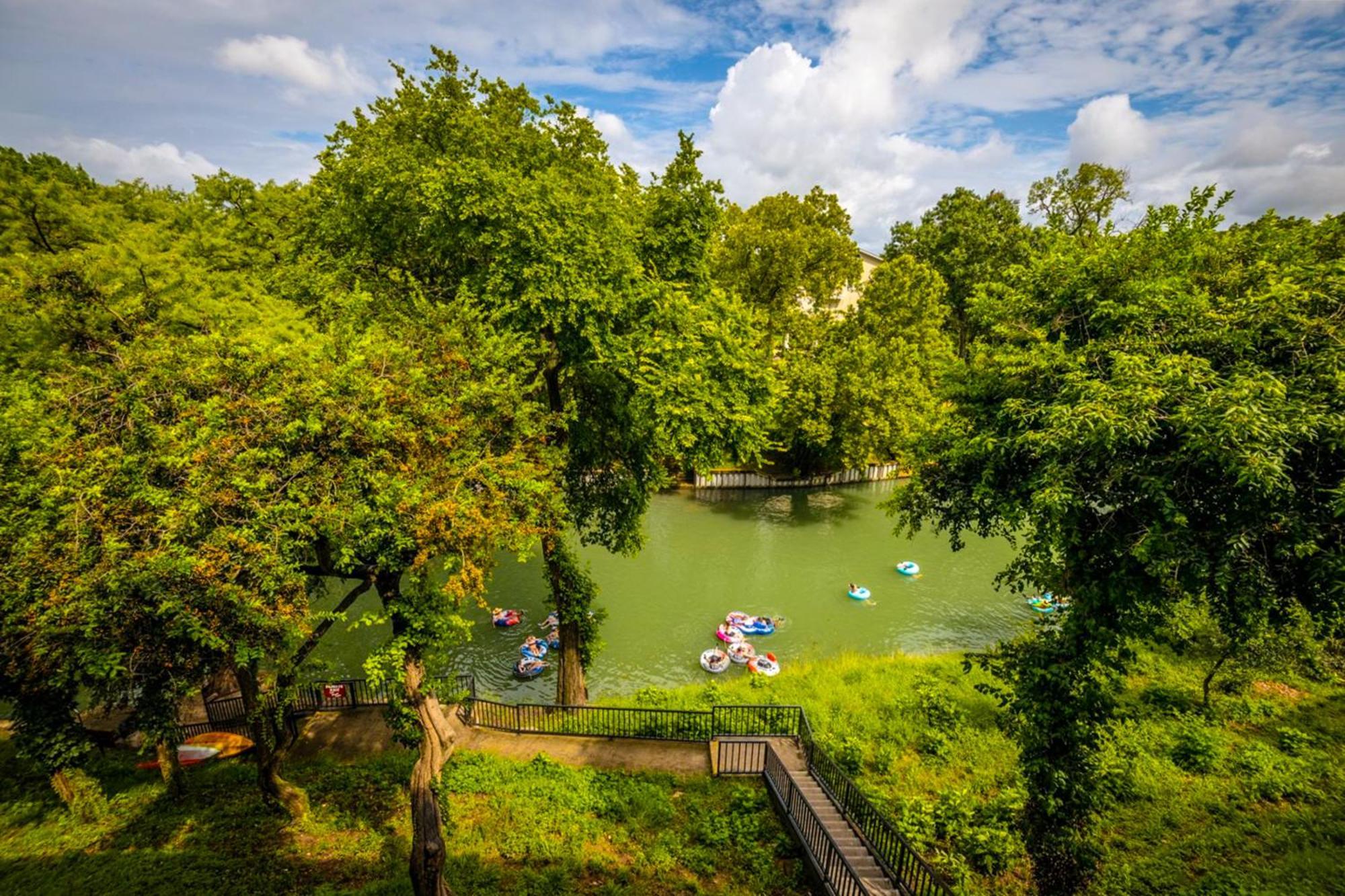 Water Wheel Resort Condo Resort 新布朗费尔斯 外观 照片